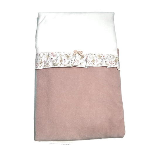 La Margherita Coperta in Ciniglia Neonata