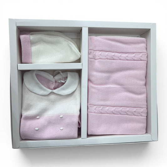 Set in Filo di Cotone Tre Pezzi Pagliaccetto Scialle Cappellino