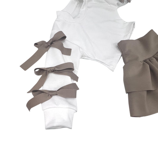 Completo Felpa con Fiocchi e Gonna con Balze Da Neonata Invernale