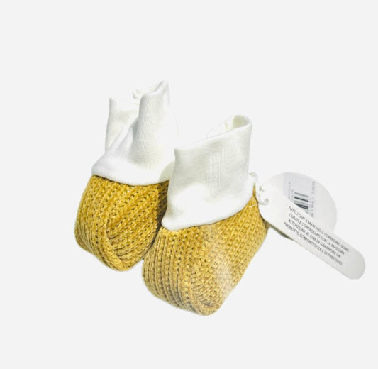 Il Corredino Scarpine in Ciniglia Trama Effetto Lana