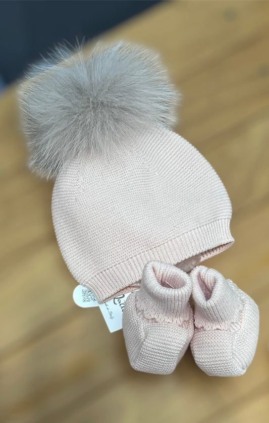 Pappa e Latte Cappello e Scarpine m.Lana con PomPon in Pelliccia Da Corredino