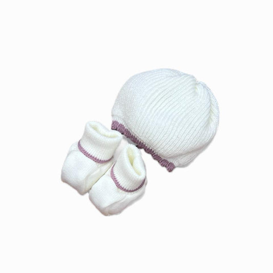 Prime Emozioni Set Cappellino e Scarpine m. Lana Da Corredino