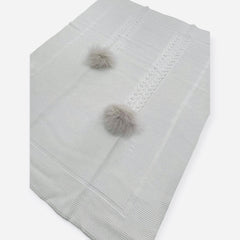 Pappa e Latte Coperta in Misto Lana Con Dettaglio trecce in Lana e Pon Pon in Pelliccia